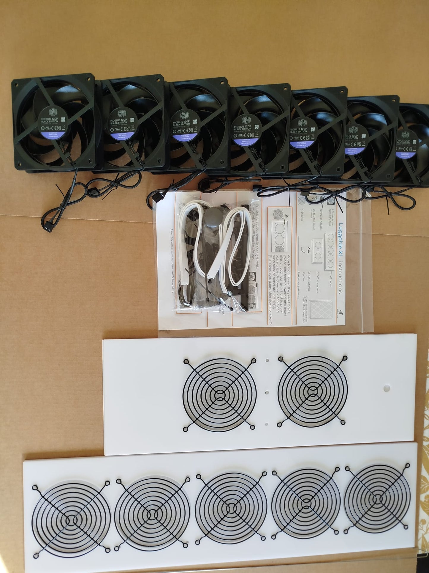 Luggable Ultra XL Blanc — Premium White Acrylic Air Purifier