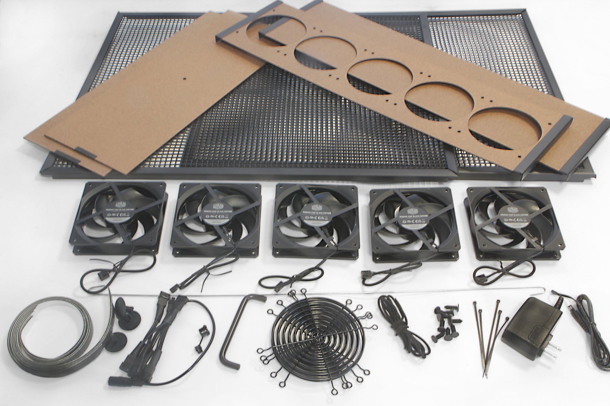Luggable 5-Fan with hex mesh guard fitted UK