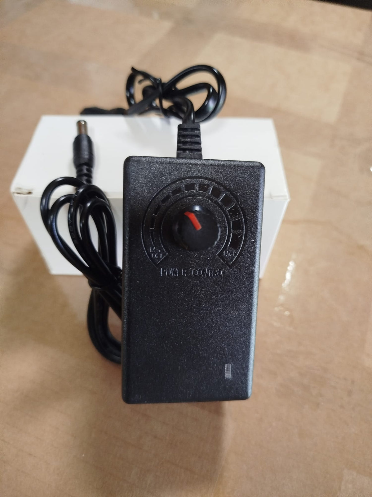 Adjustable Power Supply (Europe)