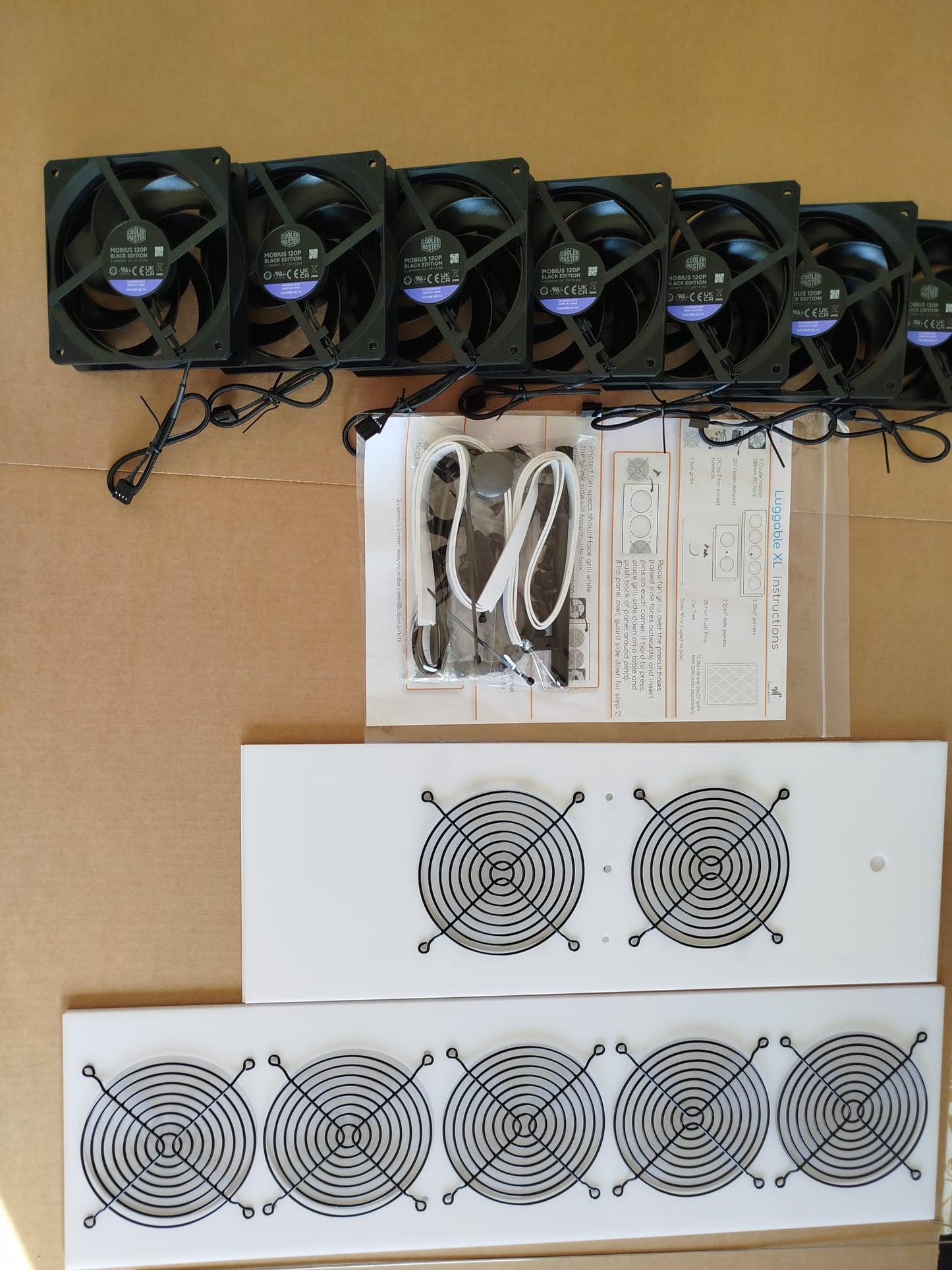 Luggable Ultra XL Blanc — Premium White Acrylic Air Purifier