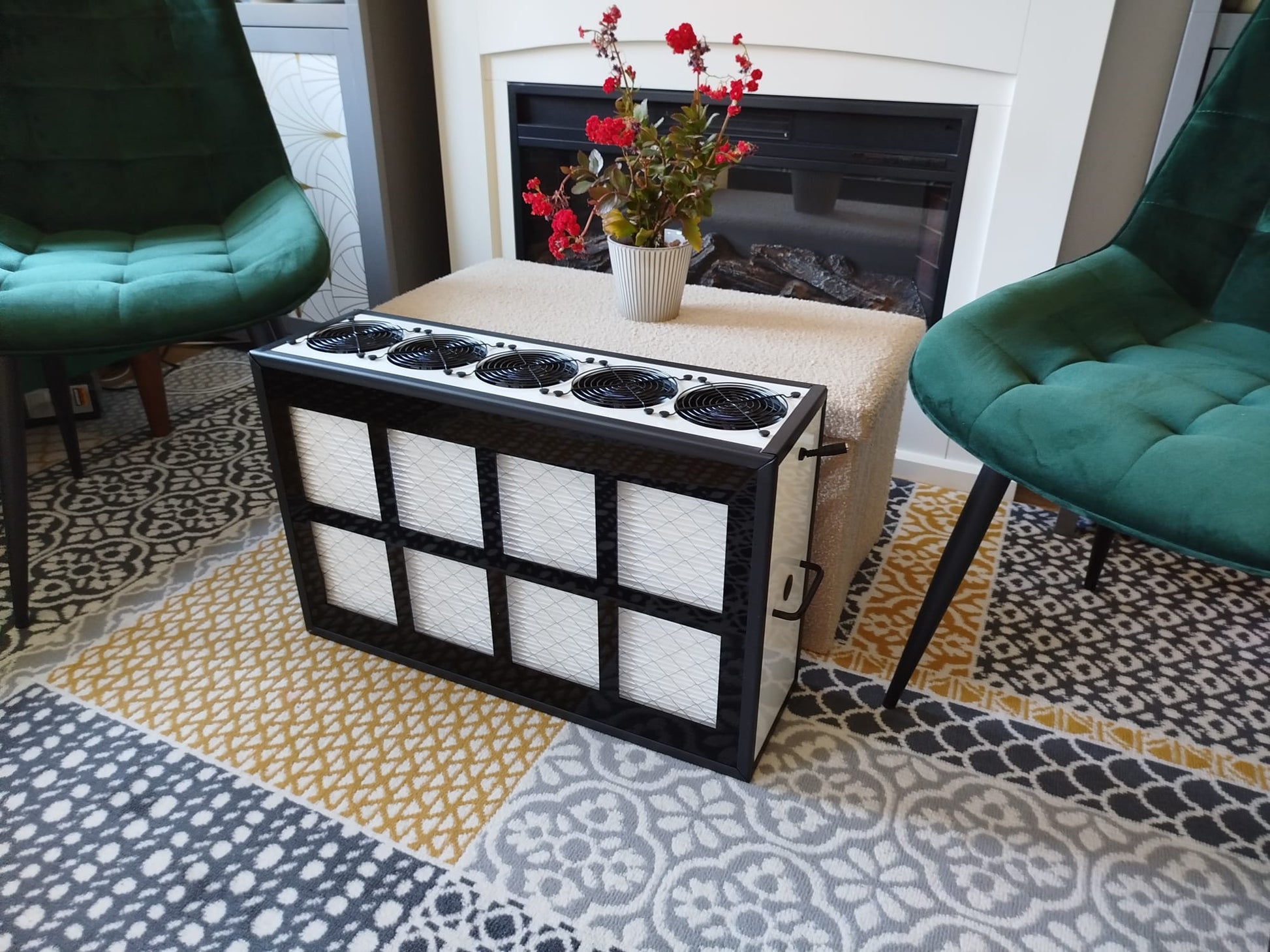 Luggable Obsidian premium air purifier for living room UK