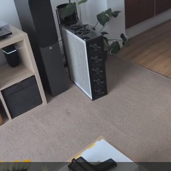 Owner video — Greg's Luggable XL Obsidian at home: kept in the lounge by the kitchen, moved to the bedroom in summer