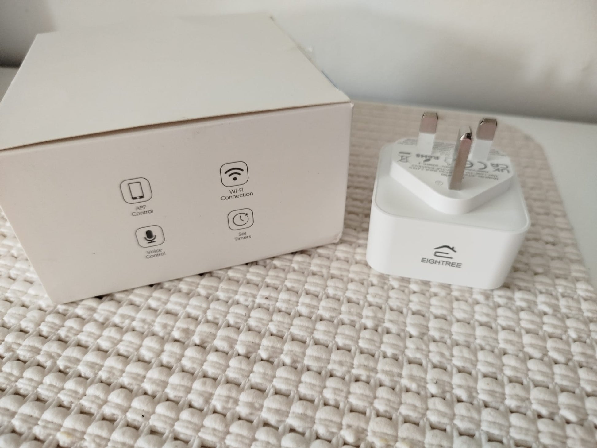 Veya-Ready Smart Plug (Tuya / Smart Life) with energy monitoring for Luggable air purifiers